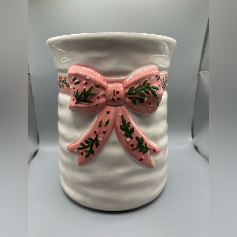 Prima Design Christmas Coquette Pink Bow Floral Vase Utensil Crock Viral NEW